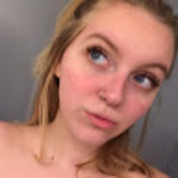 Meet your Posher, Bailey - Picture 1 of 1